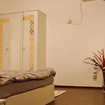 Apartment 2 Cu Intrare Separata- Gara De Nord 