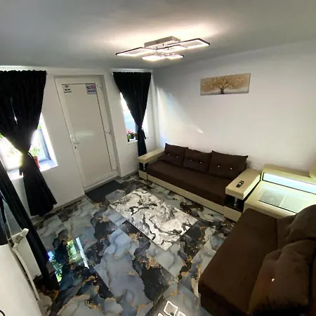 2 Cu Intrare Separata- Gara De Nord 