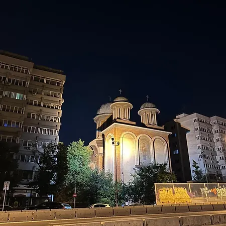 2 Cu Intrare Separata- Gara De Nord 