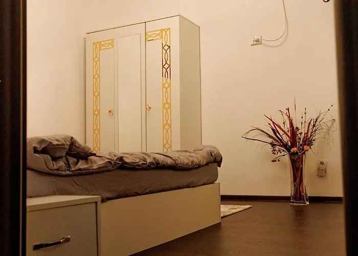 2 Cu Intrare Separata- Gara De Nord 